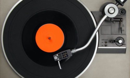 7 raisons pour lesquelles vous devriez acheter un tourne-disque